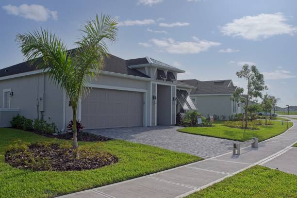 Best Driveway Pavers Near Me  in Town N Country, FL